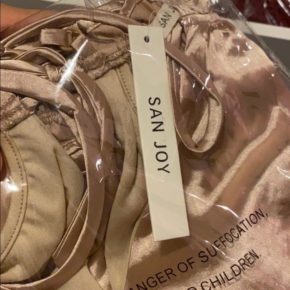 Gold Ramper - Picture 5 of 5